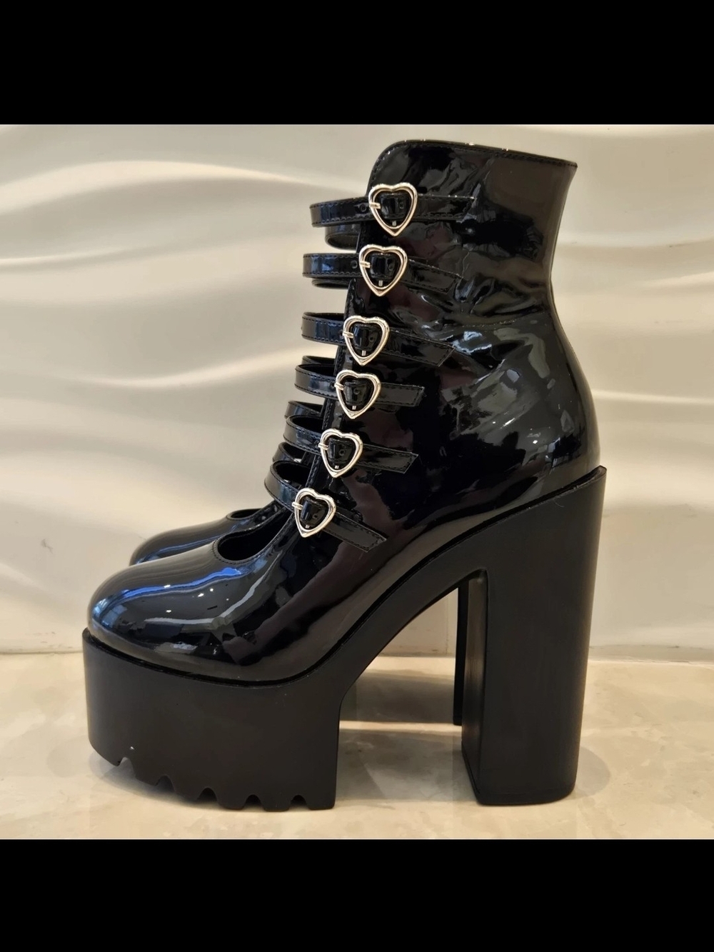 Gdgydh Mary Jane Size 40 Women's 8 Heart Buckle High Block Heels Platform Chunky